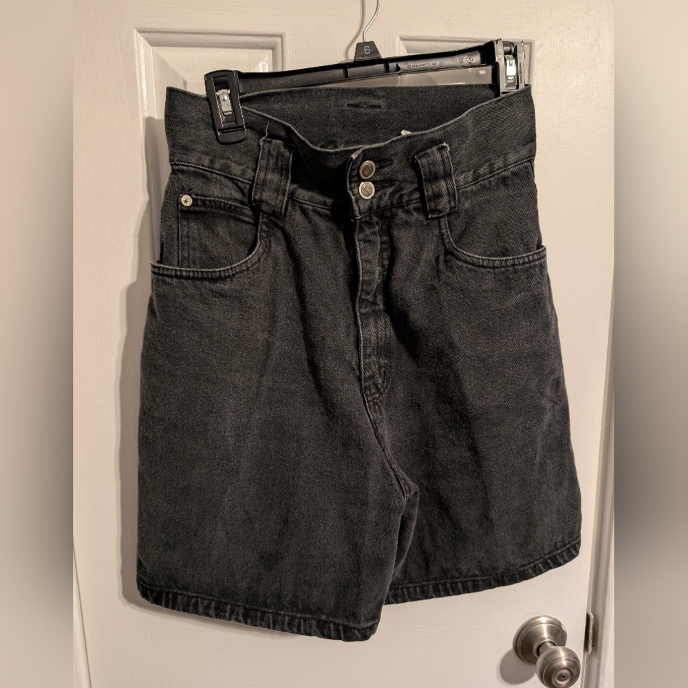 VINTAGE Rio By Stephen mardon Shorts